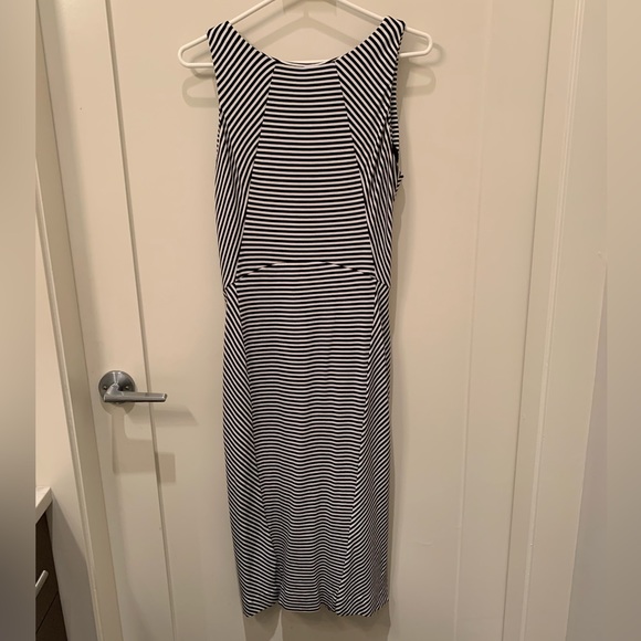 Banana Republic Sleeveless Dress - Picture 1 of 3